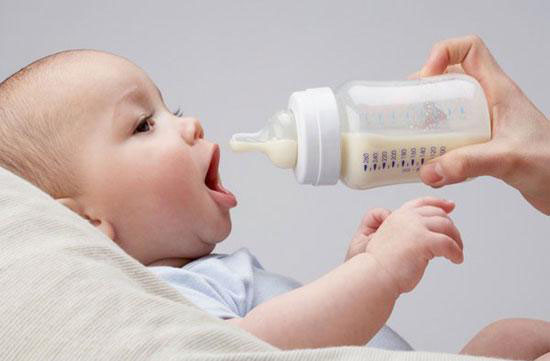 Những loại sữa công thức tốt nhất cho trẻ sơ sinh hiện nay